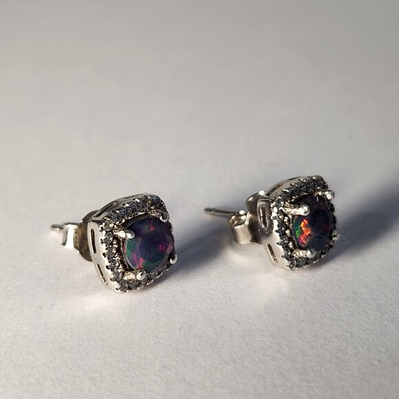 [SOLD/Update] REAL Australian Lightning Ridge Opal .90ctw 925 Stud Earrings - Picture 5 of 12